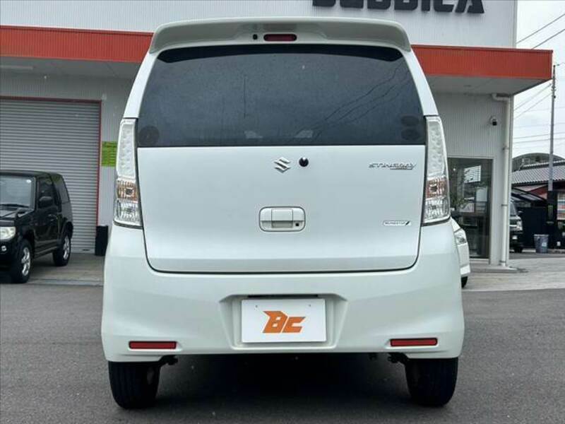 WAGON R