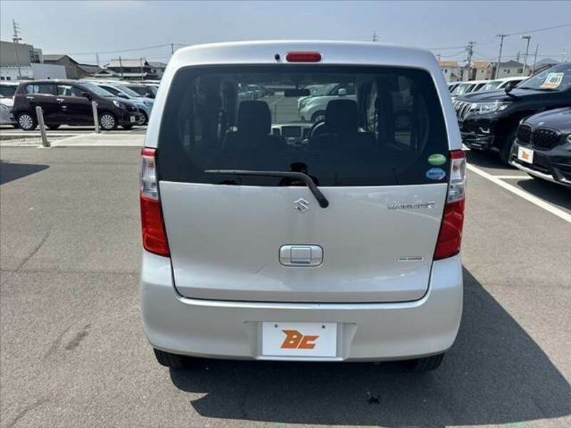 WAGON R