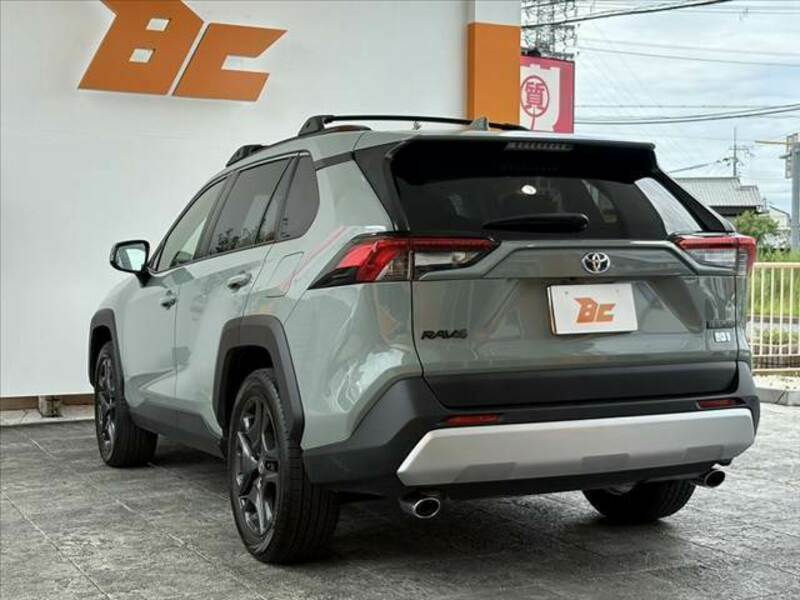 RAV4