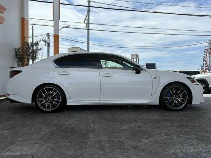 GS F