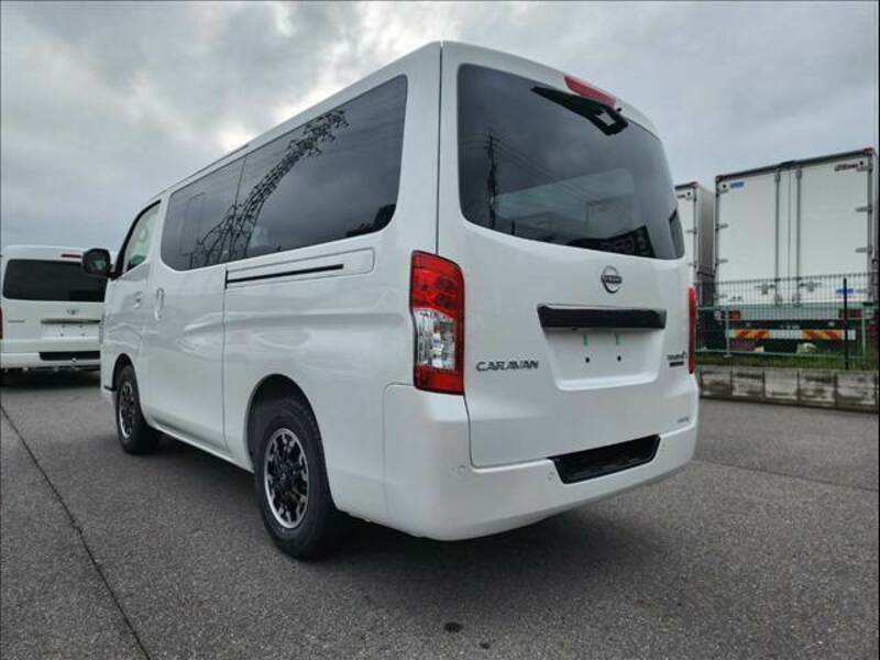 CARAVAN VAN