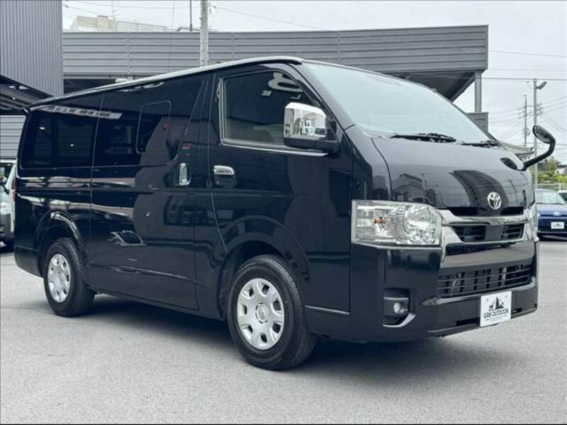 HIACE VAN