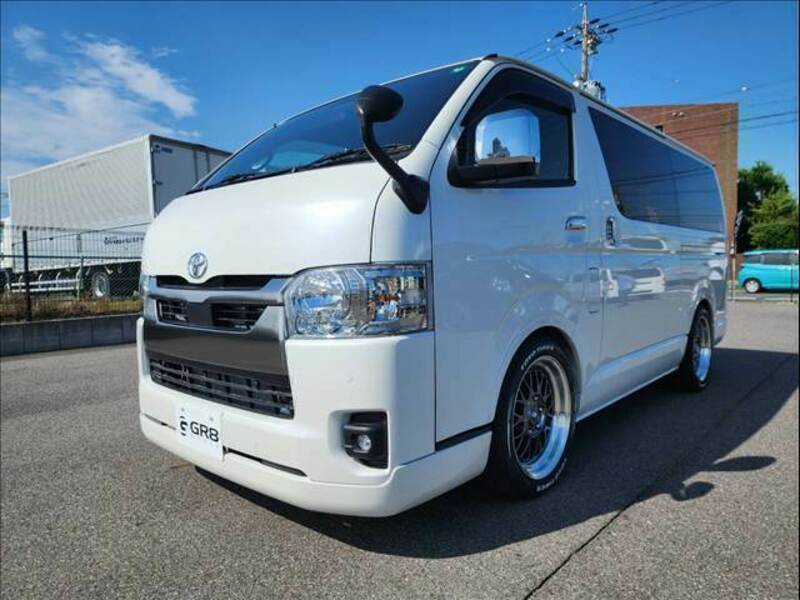 HIACE VAN