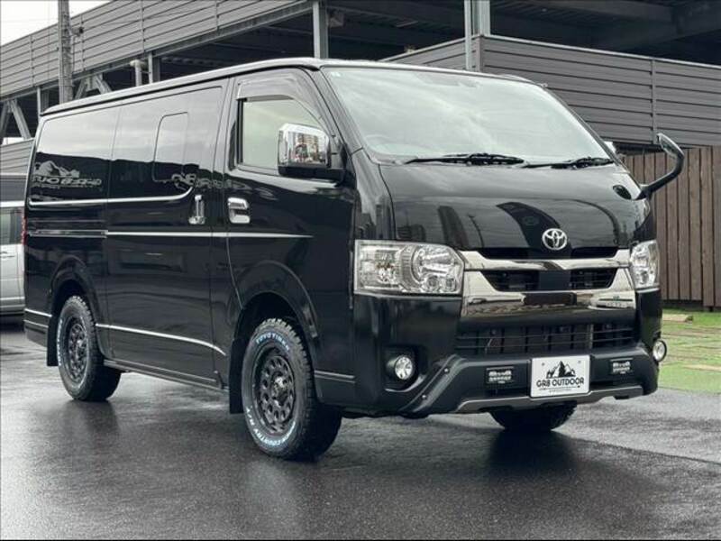 HIACE VAN