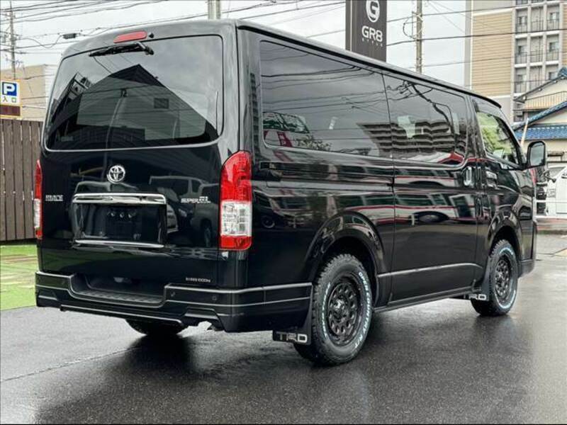 HIACE VAN