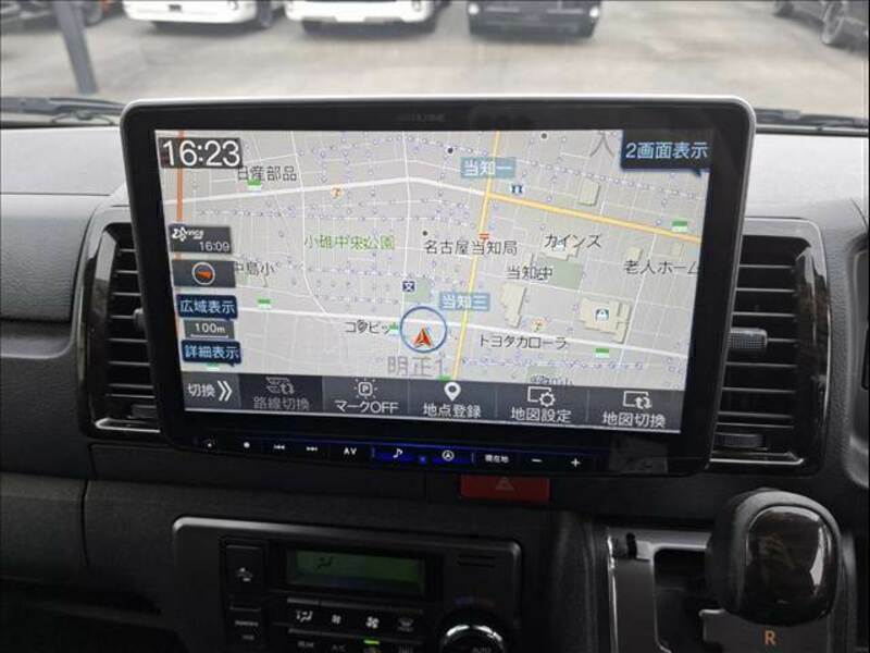 HIACE VAN