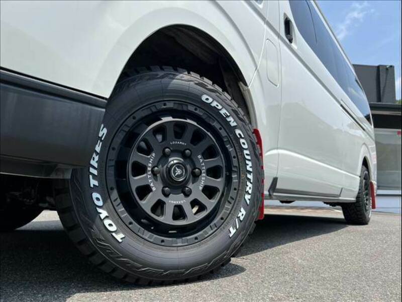 HIACE VAN