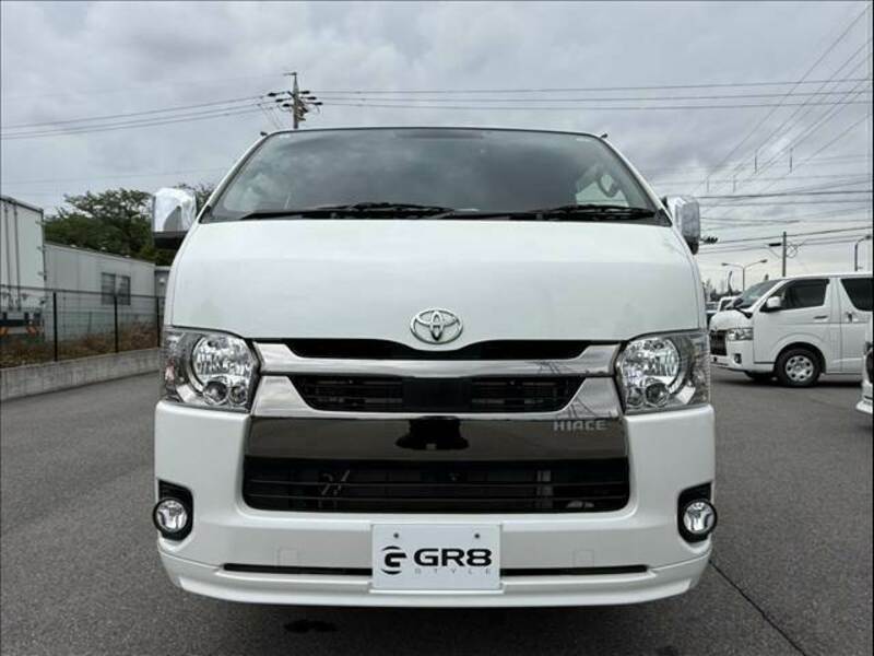 HIACE VAN
