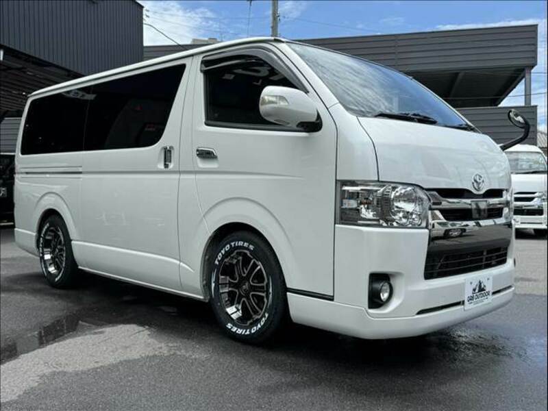 HIACE VAN