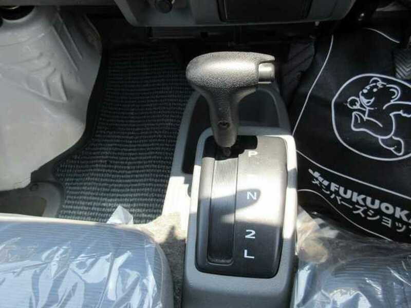 MINICAB VAN