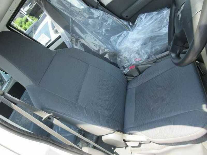 MINICAB VAN