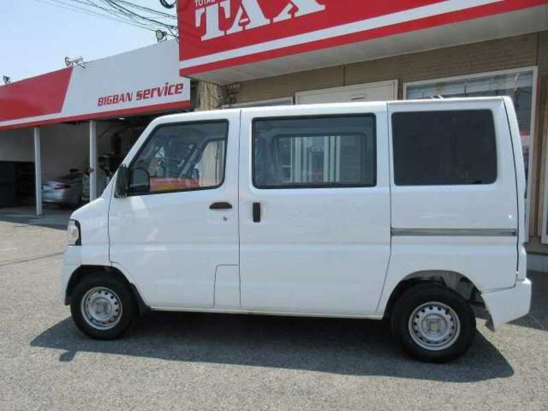 MINICAB VAN