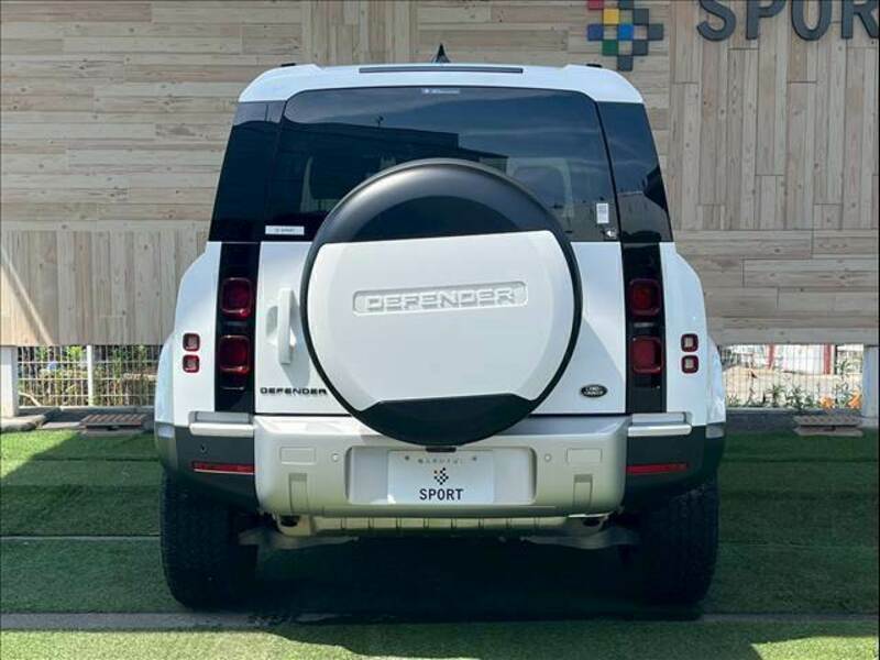 DEFENDER