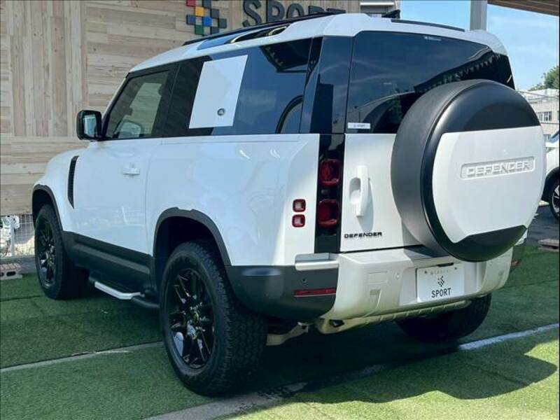 DEFENDER