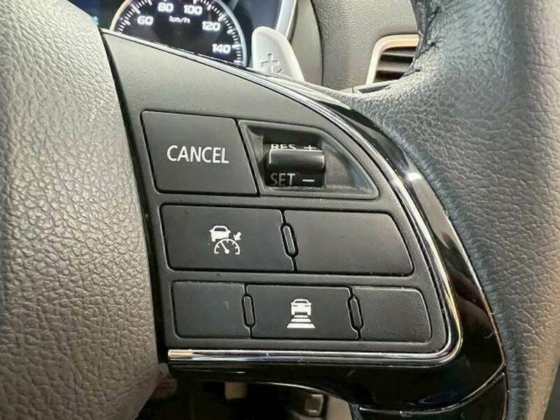 ECLIPSE CROSS