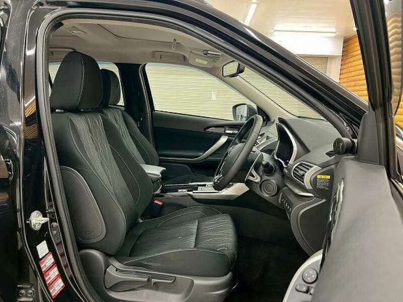 ECLIPSE CROSS