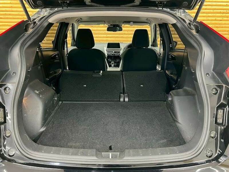 ECLIPSE CROSS