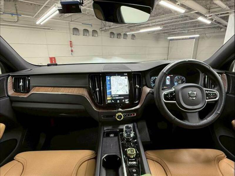 XC60