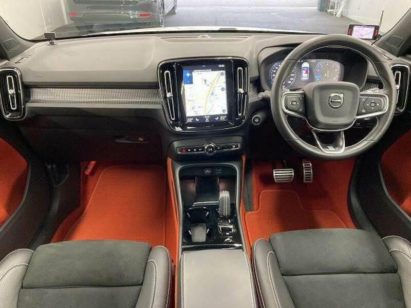 XC40
