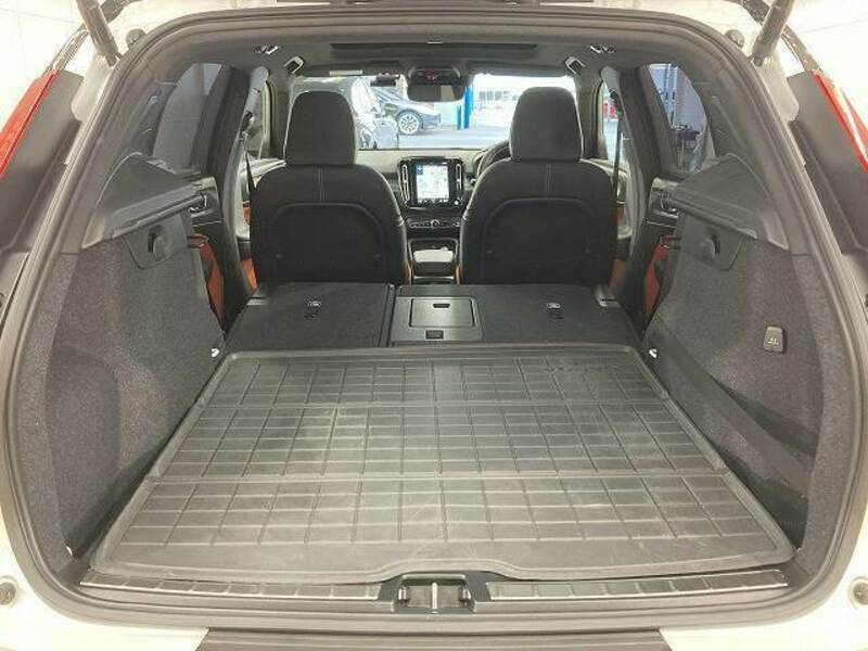 XC40