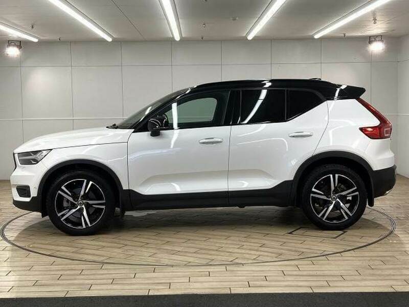 XC40