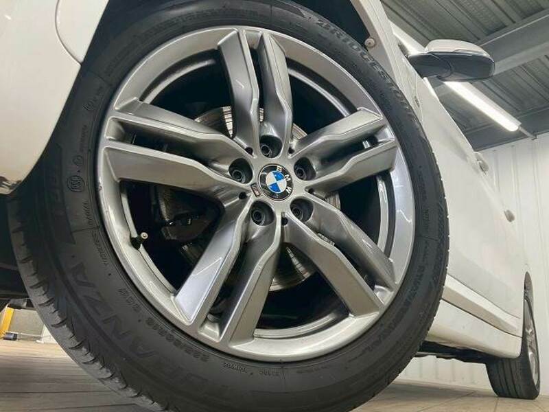 X1