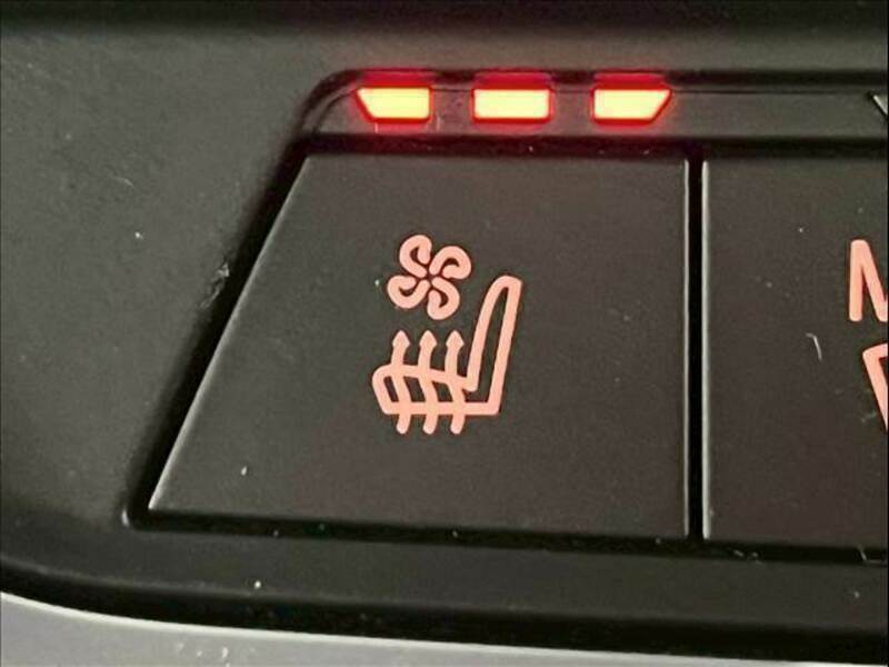 X4