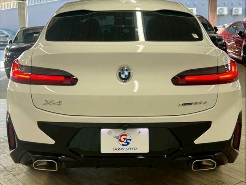 X4