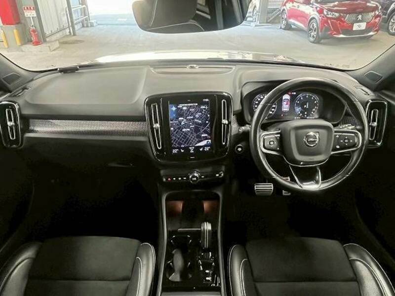 XC40