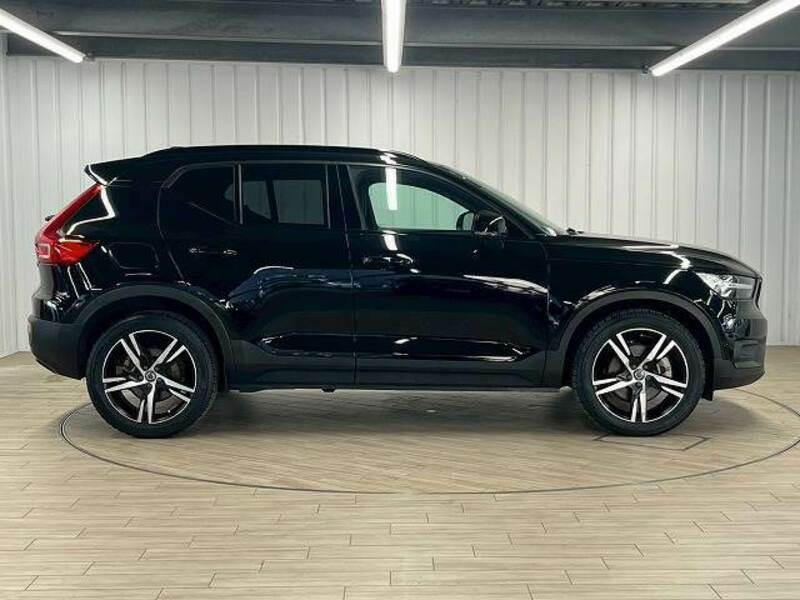 XC40