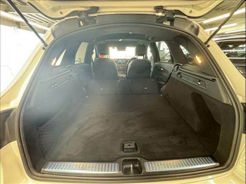 GLC CLASS