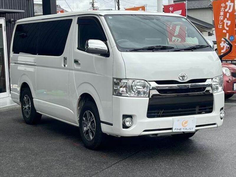 HIACE VAN
