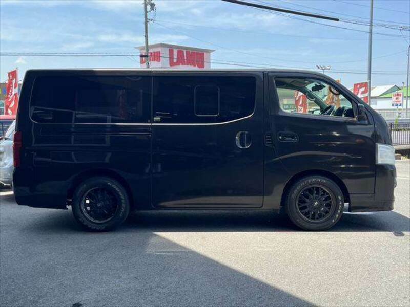NV350 CARAVAN
