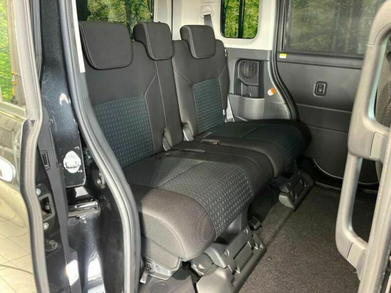 ROOMY