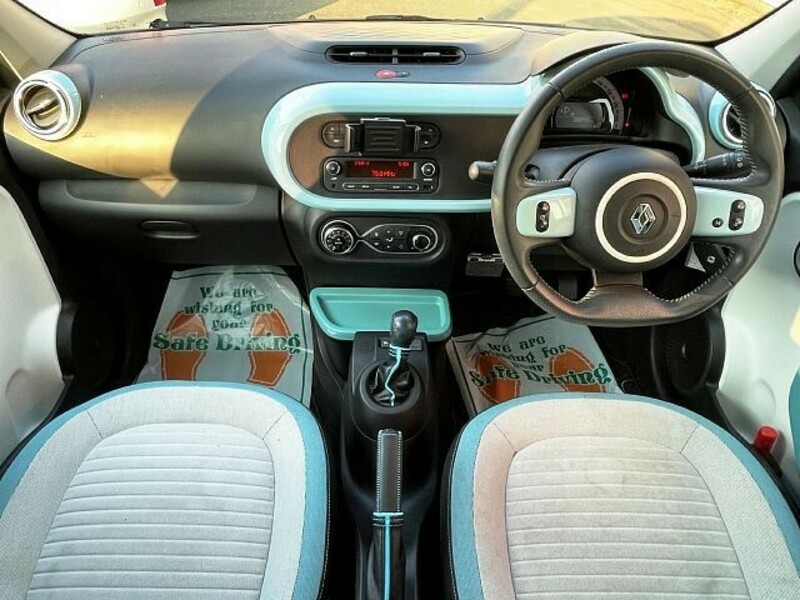 TWINGO