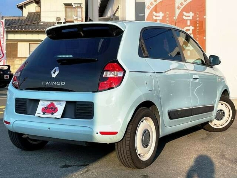 TWINGO