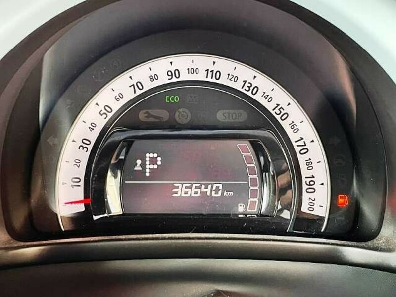 TWINGO