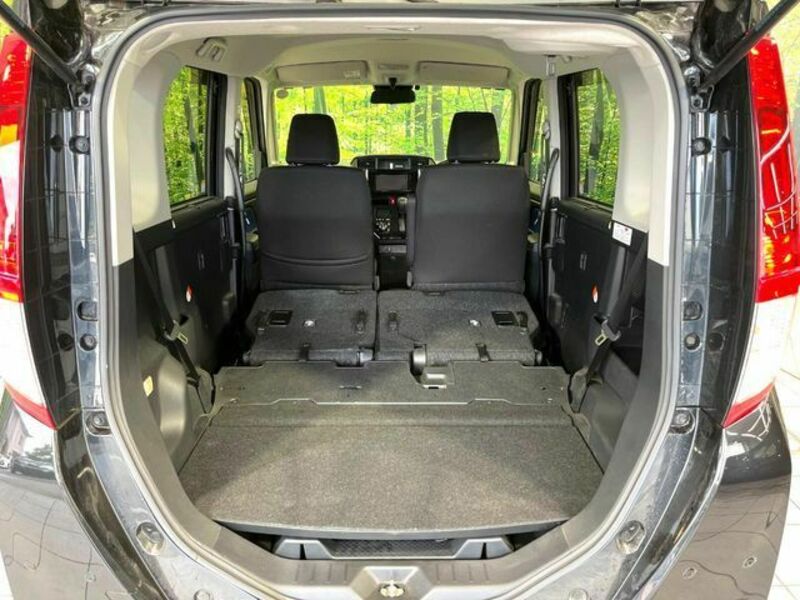 ROOMY