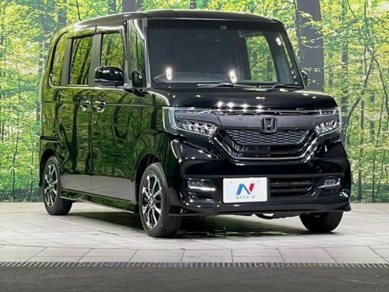 N BOX CUSTOM