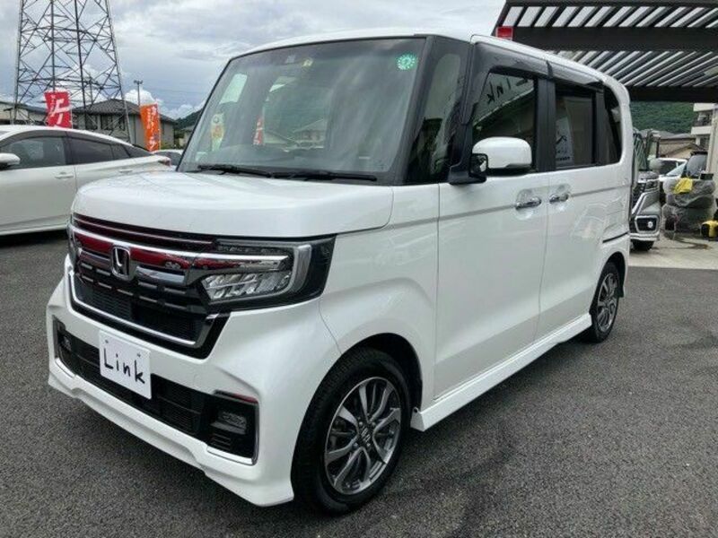 N BOX CUSTOM