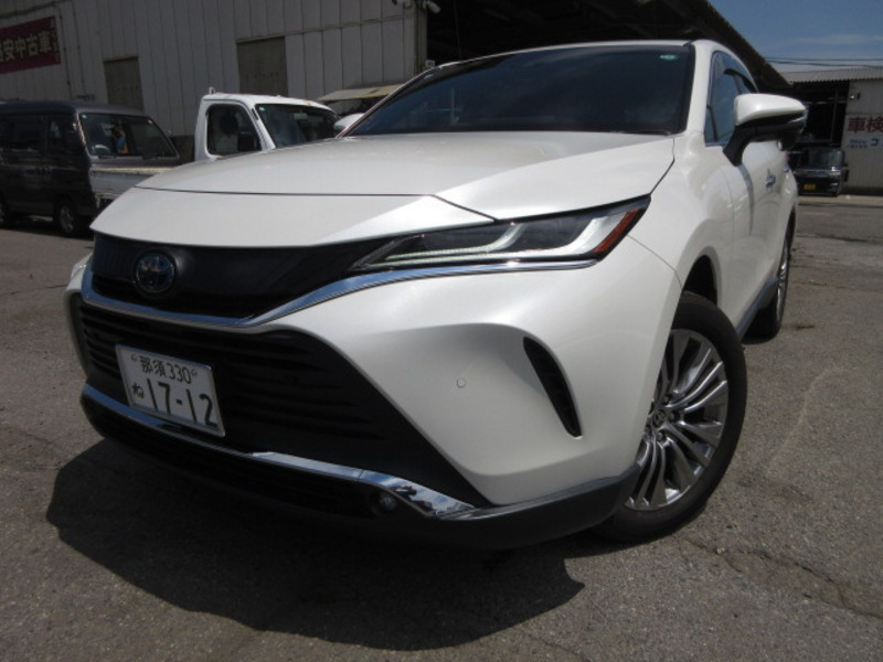 TOYOTA HARRIER