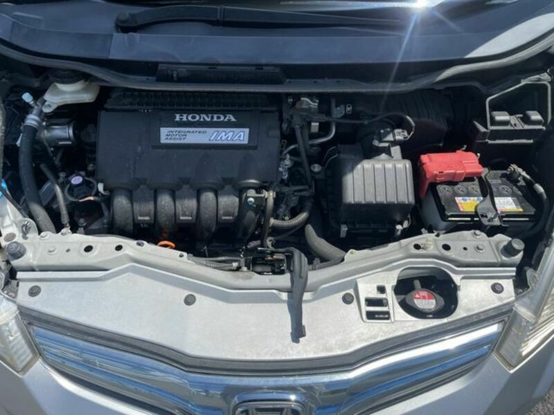 FIT HYBRID