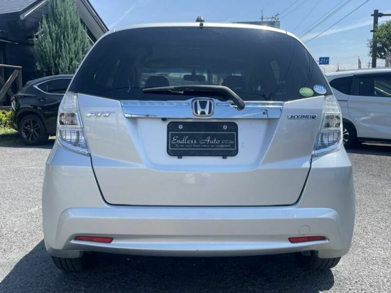 FIT HYBRID