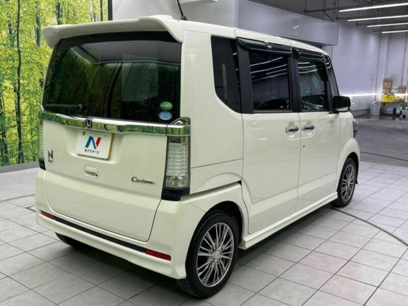 N BOX CUSTOM