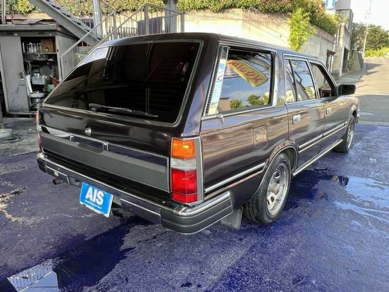 GLORIA WAGON