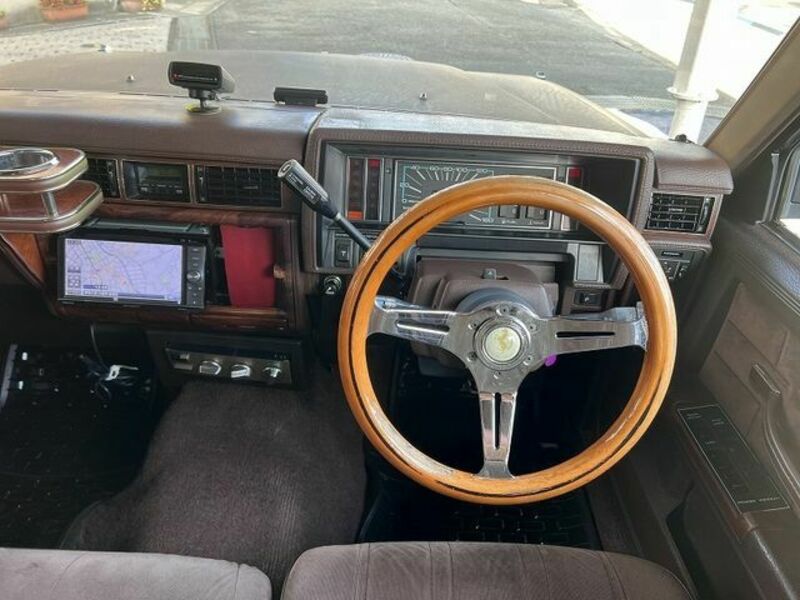 GLORIA WAGON