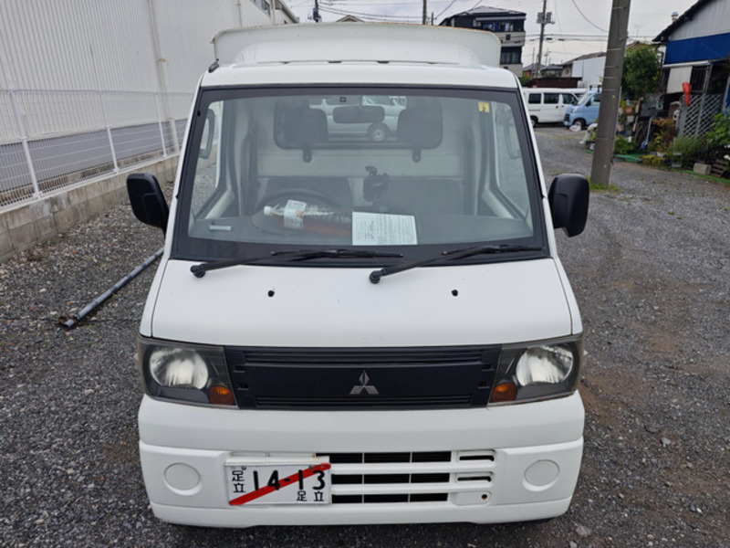 MINICAB TRUCK