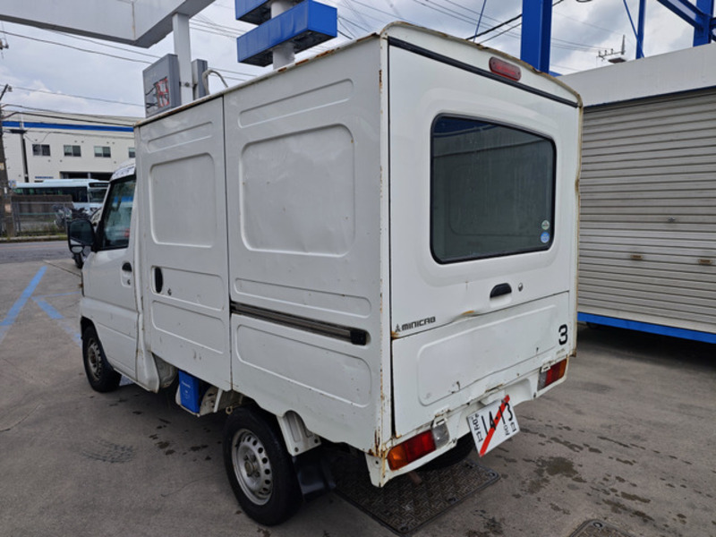 MINICAB TRUCK