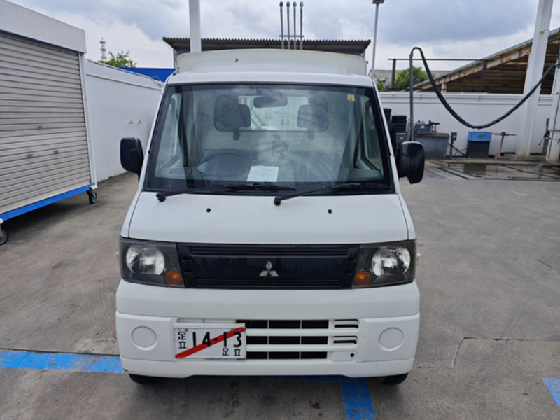 MINICAB TRUCK