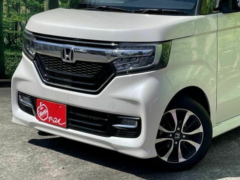 N BOX CUSTOM